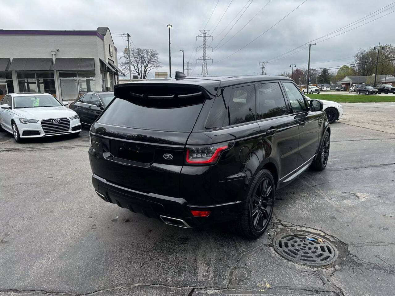Vehicle image 4 of 17