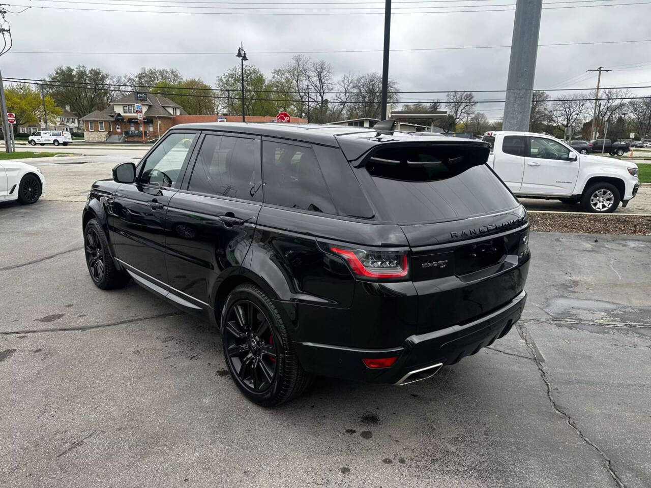 Vehicle image 6 of 17