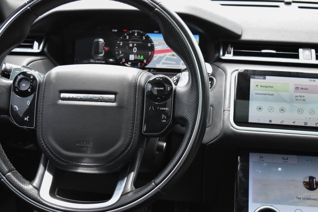 Vehicle image 13 of 47