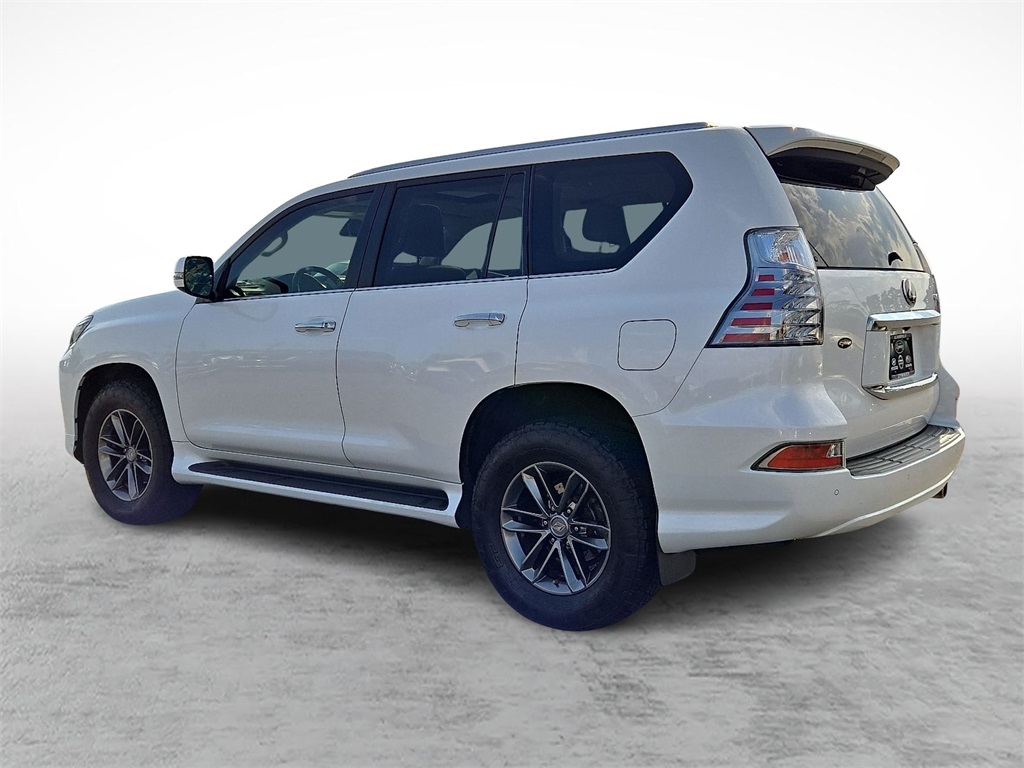 2020 Lexus GX 460 Premium Image 11 of 31