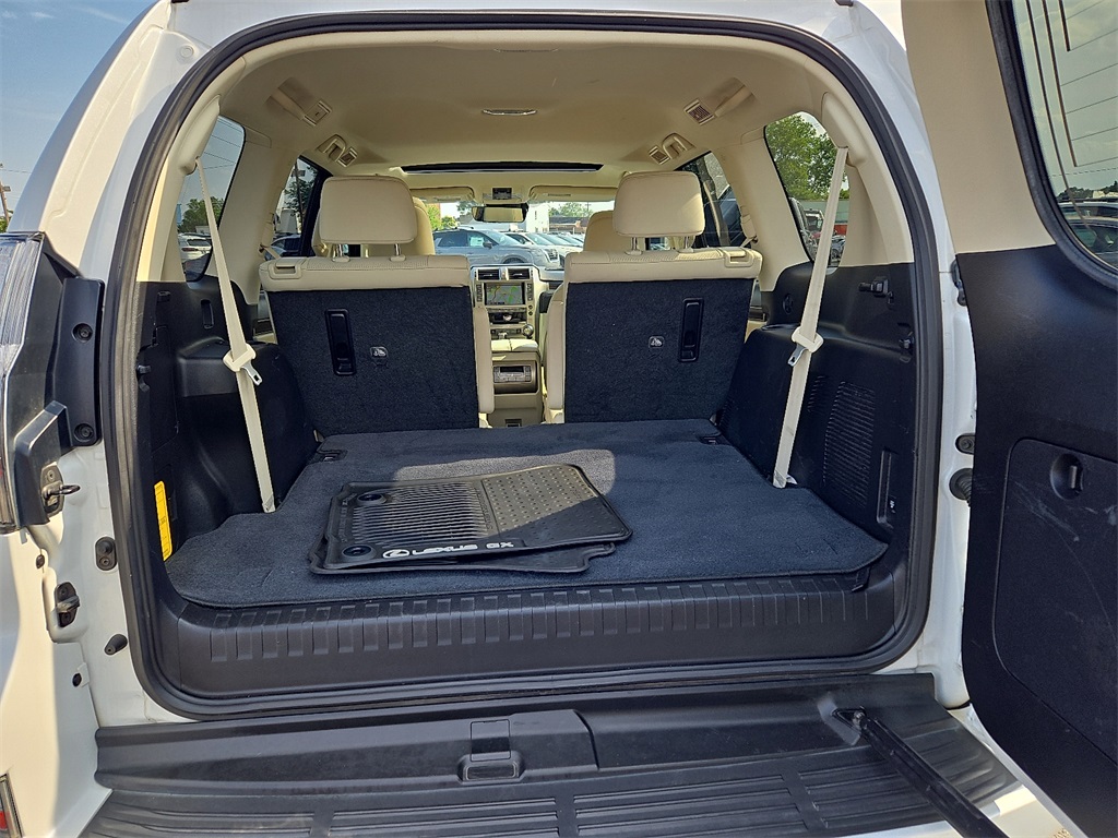 2020 Lexus GX 460 Premium Image 15 of 31