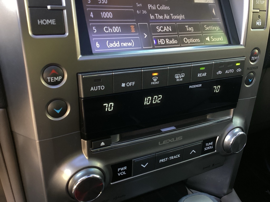 2020 Lexus GX 460 Premium Image 18 of 23