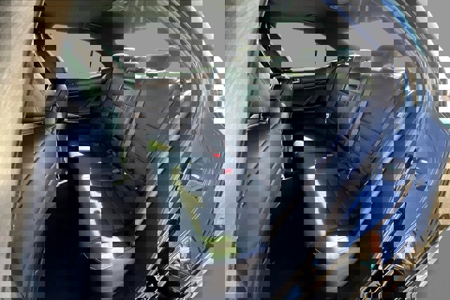 2020 Lexus IS 300 F Sport Image 13 of 34