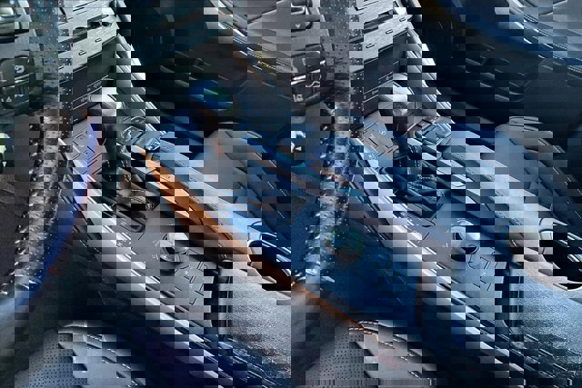 2020 Lexus IS 300 F Sport Image 24 of 34