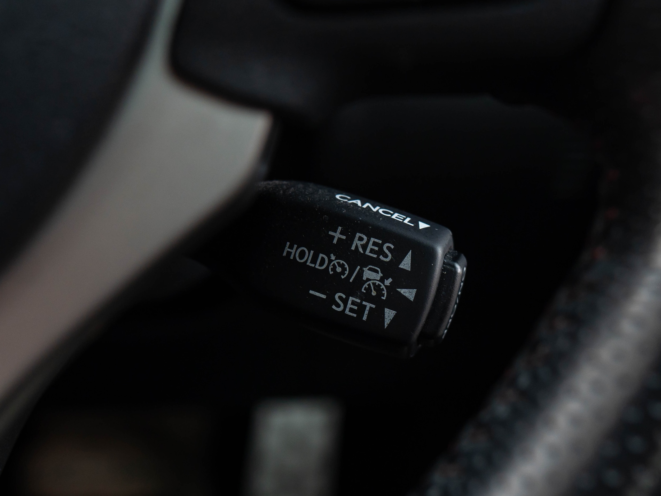 Vehicle image 22 of 52