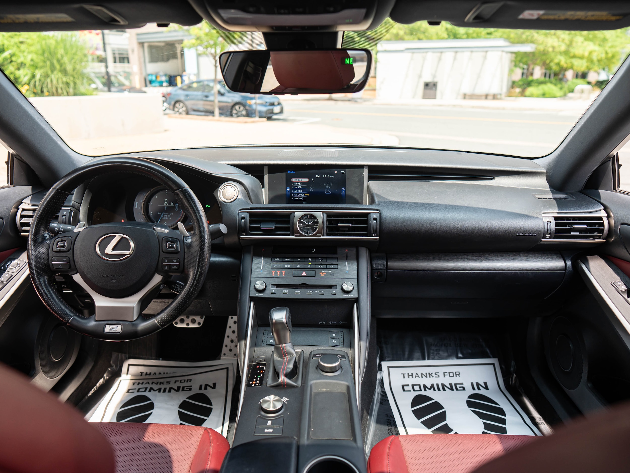 Vehicle image 12 of 52