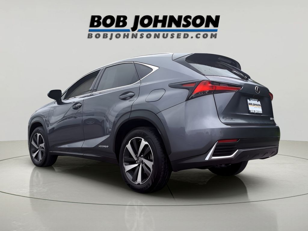 2020 Lexus NX 300h Image 9 of 27