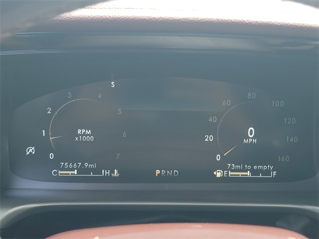 Vehicle image 16 of 28