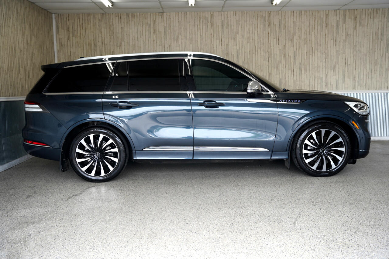 Vehicle image 5 of 40