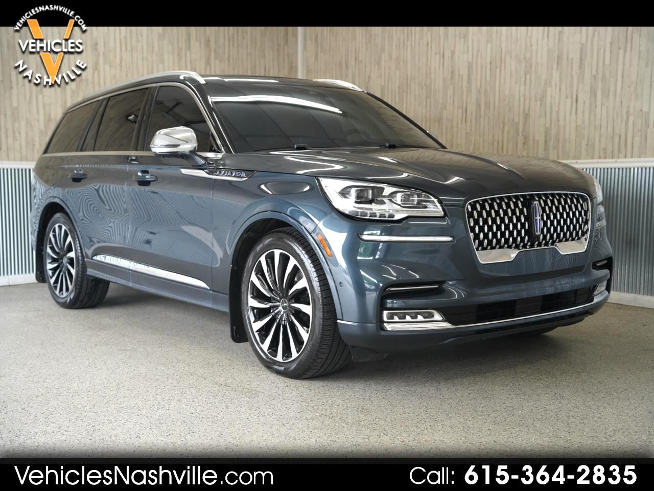 Vehicle image 4 of 40