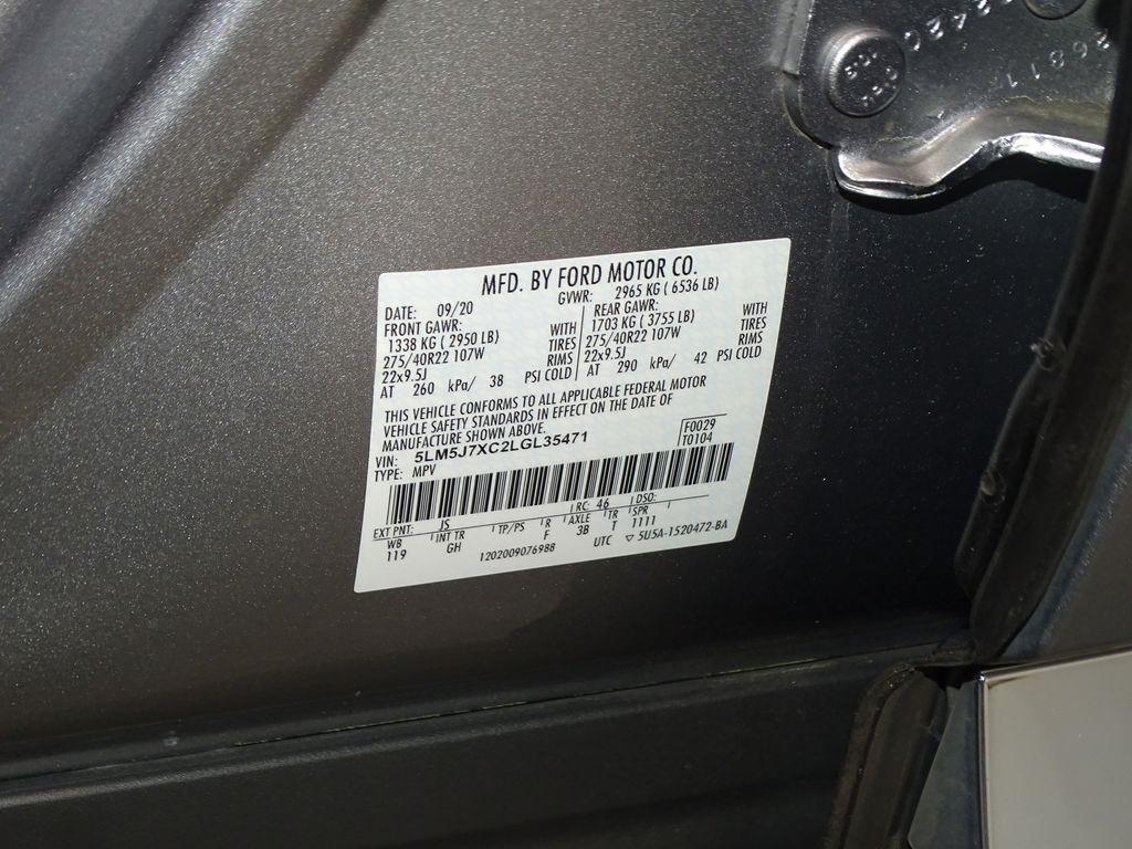 Vehicle image 19 of 36