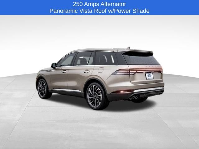 Vehicle image 15 of 37
