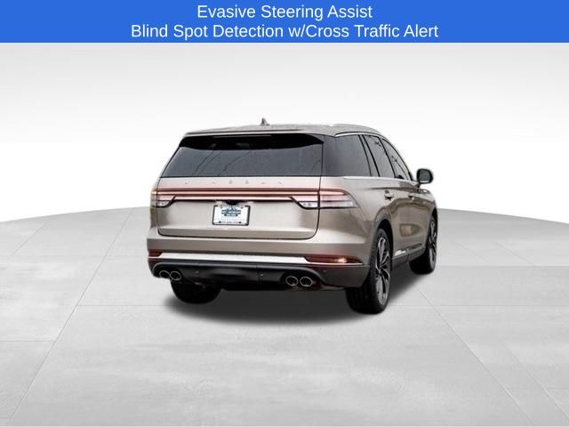 Vehicle image 13 of 37