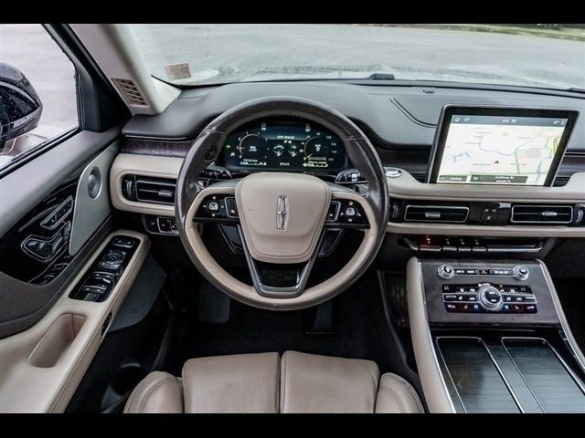 Vehicle image 24 of 37