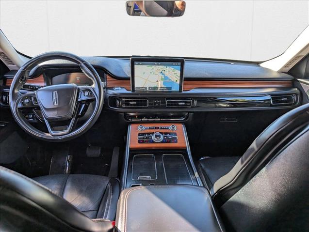 Vehicle image 24 of 25