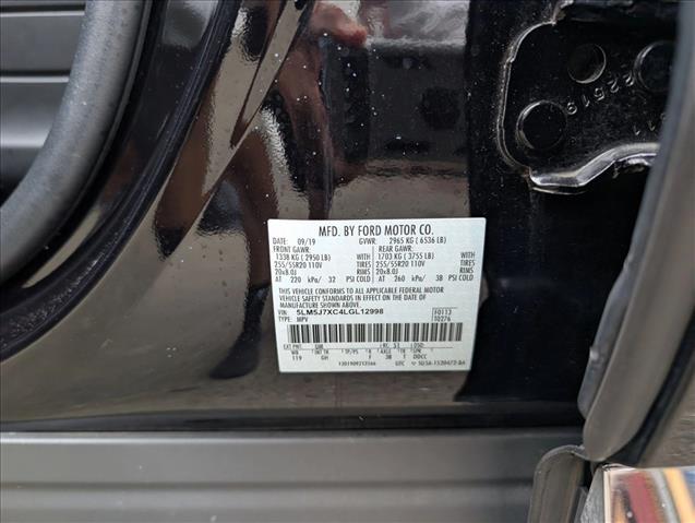 Vehicle image 22 of 25