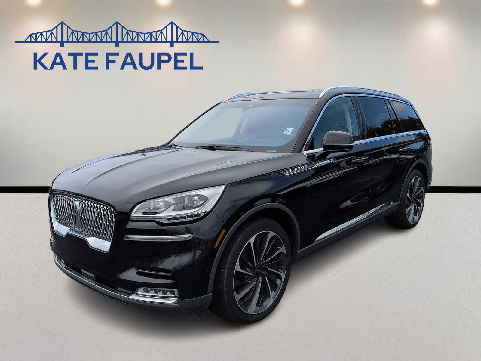 2020 Lincoln Aviator Reserve Image 1 of 20