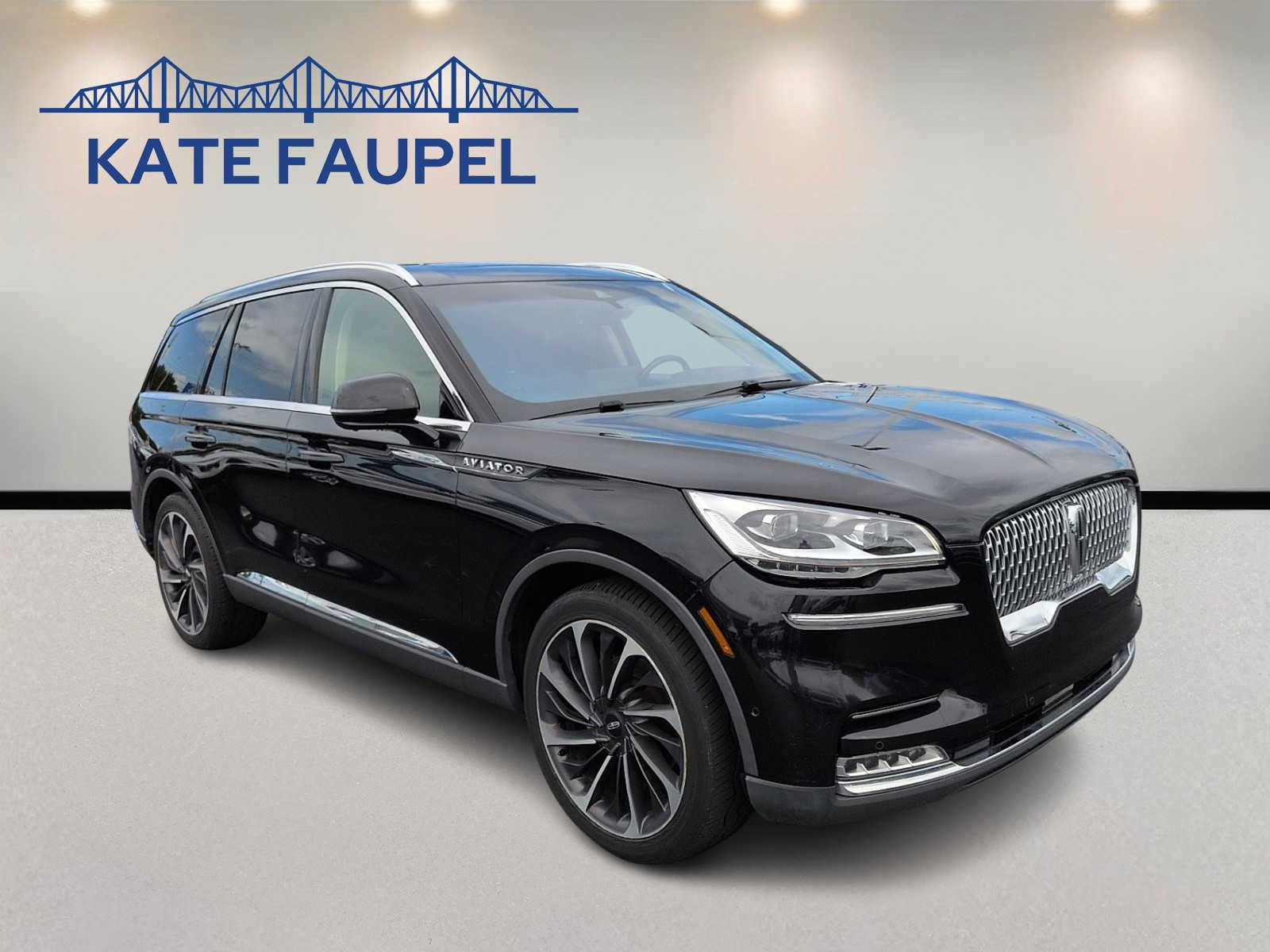 2020 Lincoln Aviator Reserve Image 3 of 20