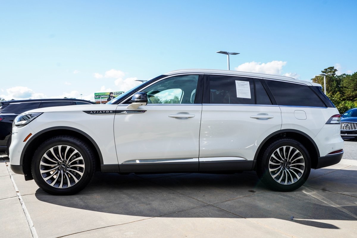 2020 Lincoln Aviator Reserve Image 8 of 34