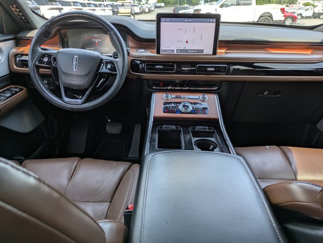 Vehicle image 15 of 30