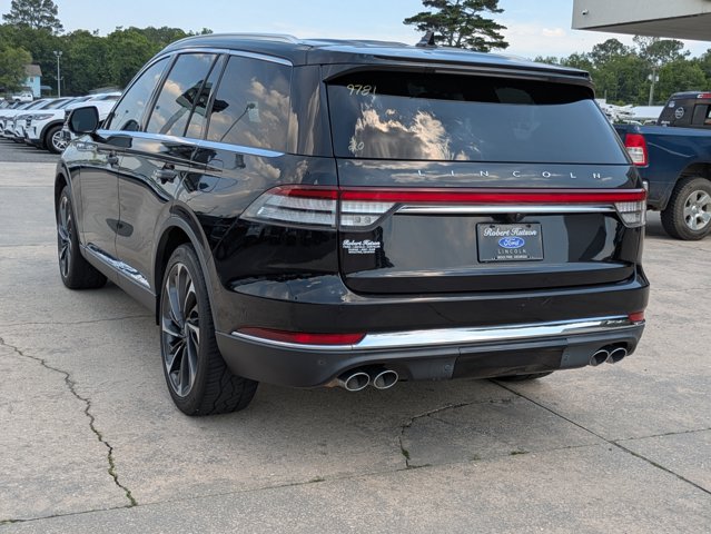 Vehicle image 7 of 30