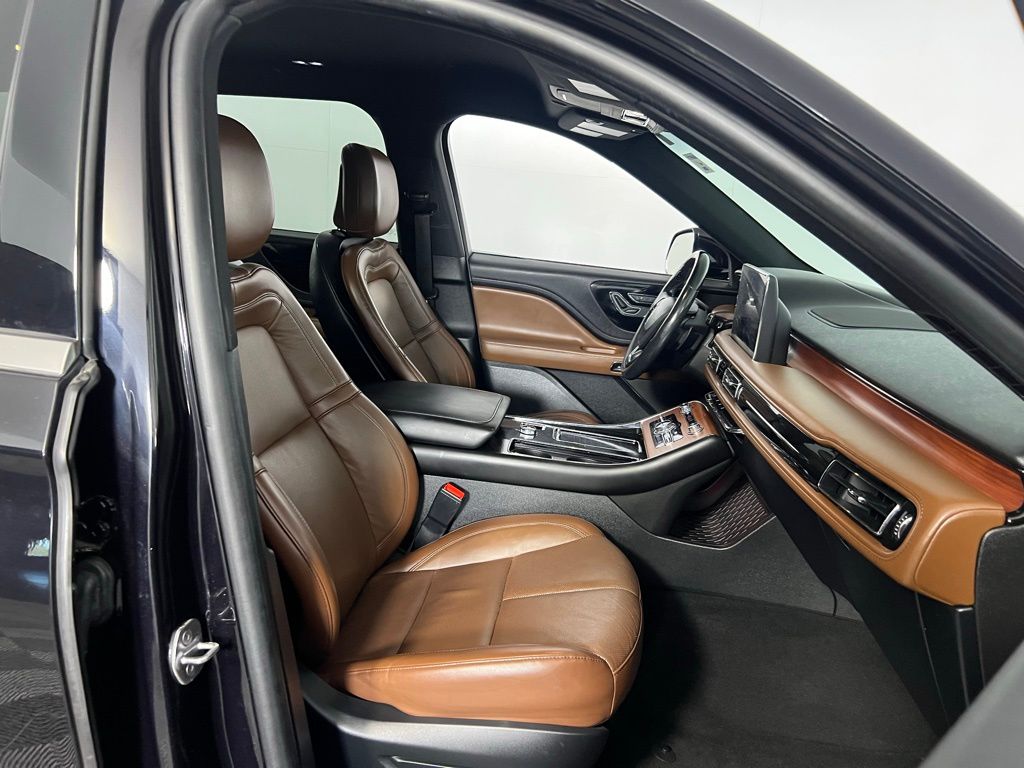 2020 Lincoln Aviator Reserve Image 15 of 51
