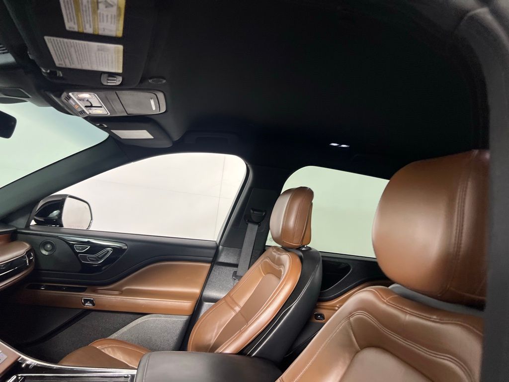 2020 Lincoln Aviator Reserve Image 17 of 51