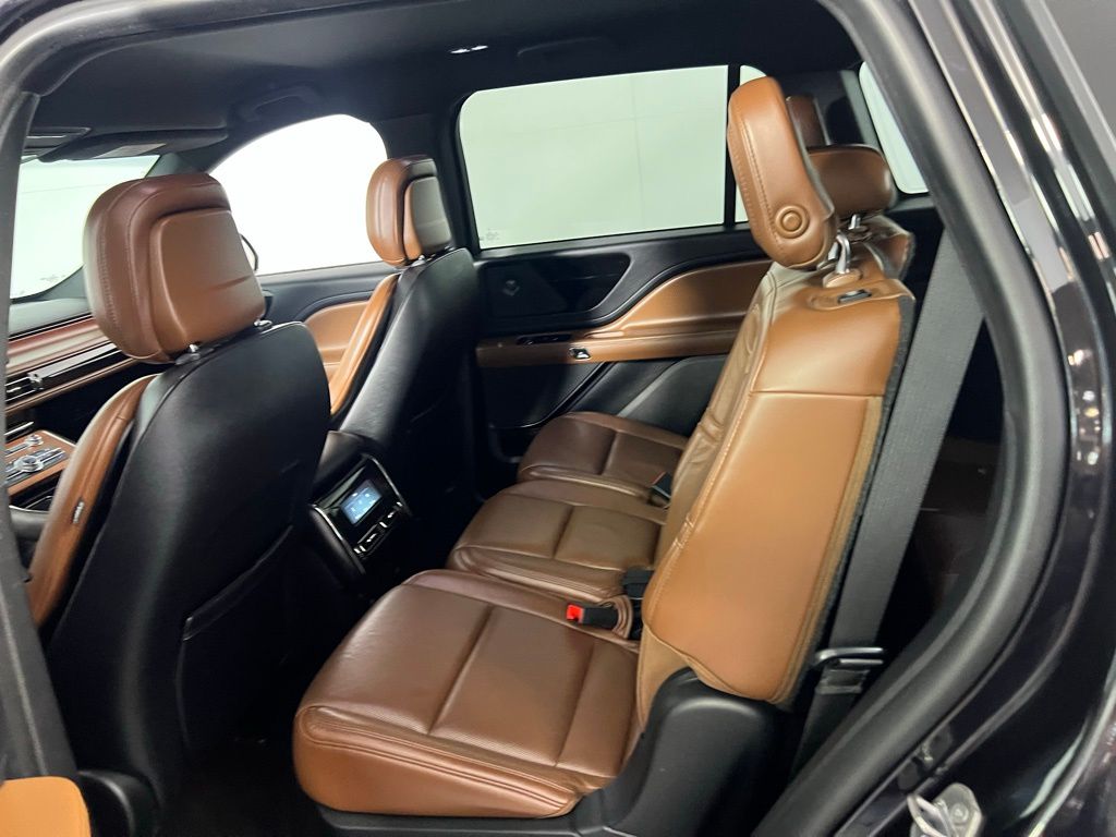 2020 Lincoln Aviator Reserve Image 14 of 51