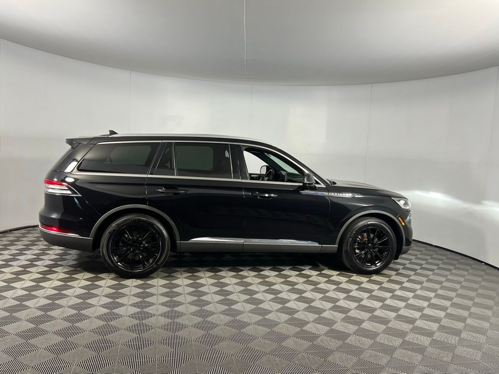 2020 Lincoln Aviator Reserve Image 4 of 51