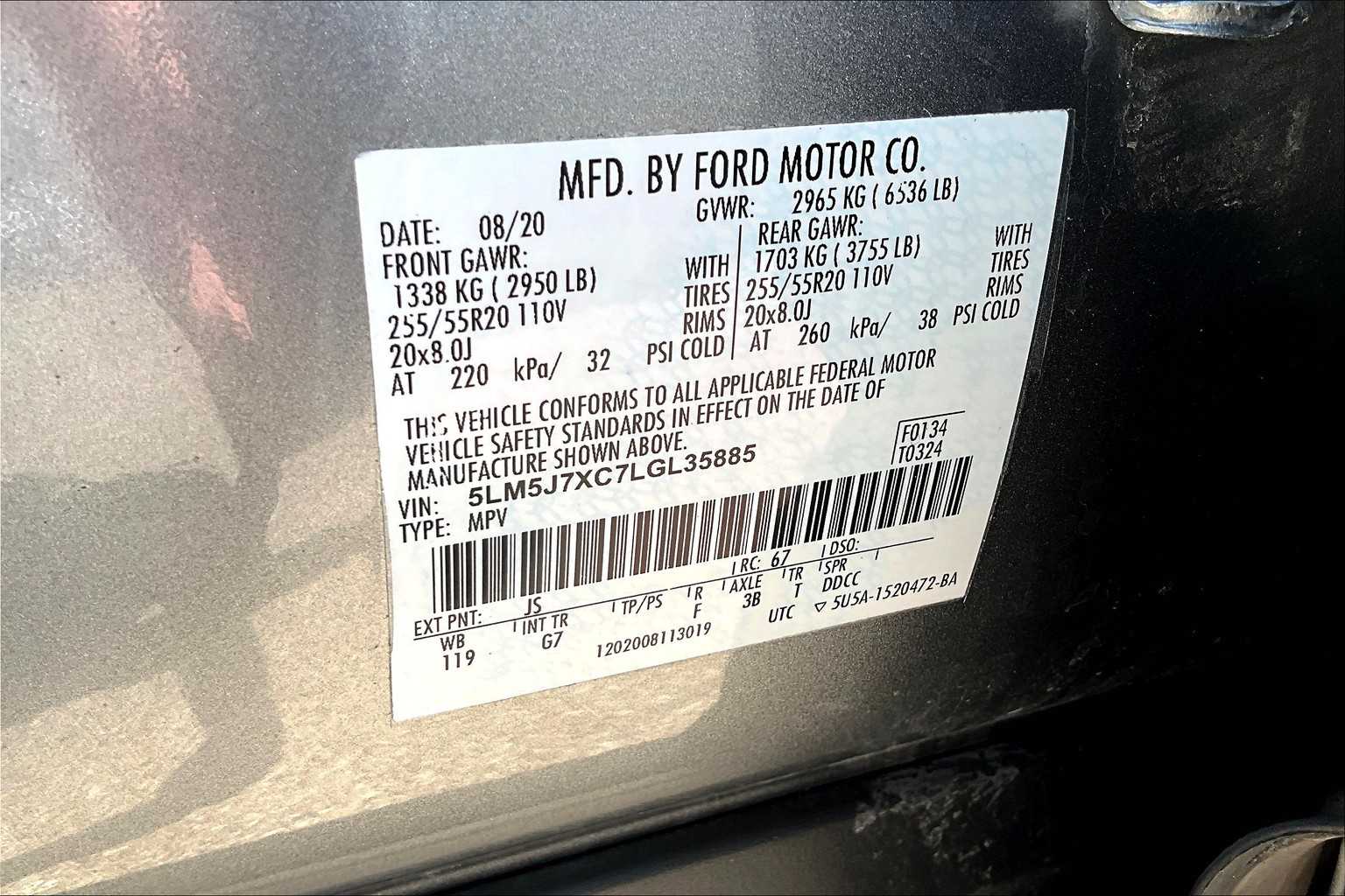 Vehicle image 25 of 34