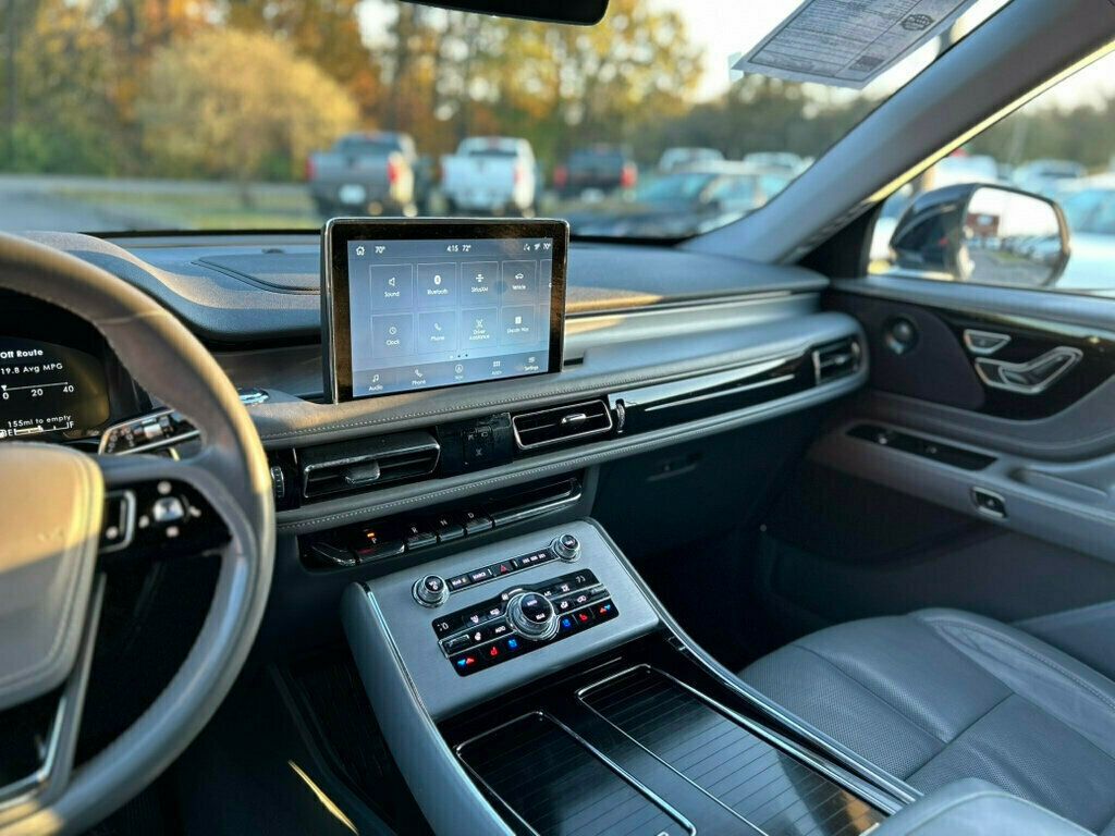 2020 Lincoln Aviator Reserve Image 16 of 34