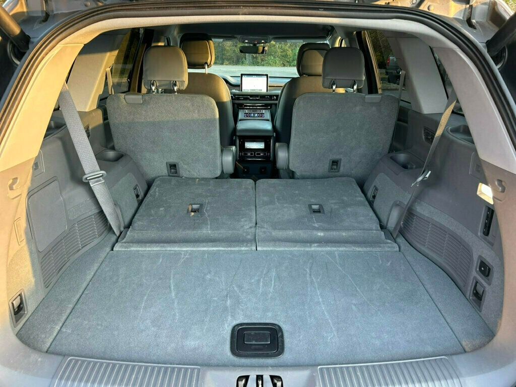 2020 Lincoln Aviator Reserve Image 9 of 34