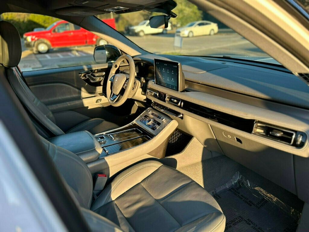 2020 Lincoln Aviator Reserve Image 15 of 34