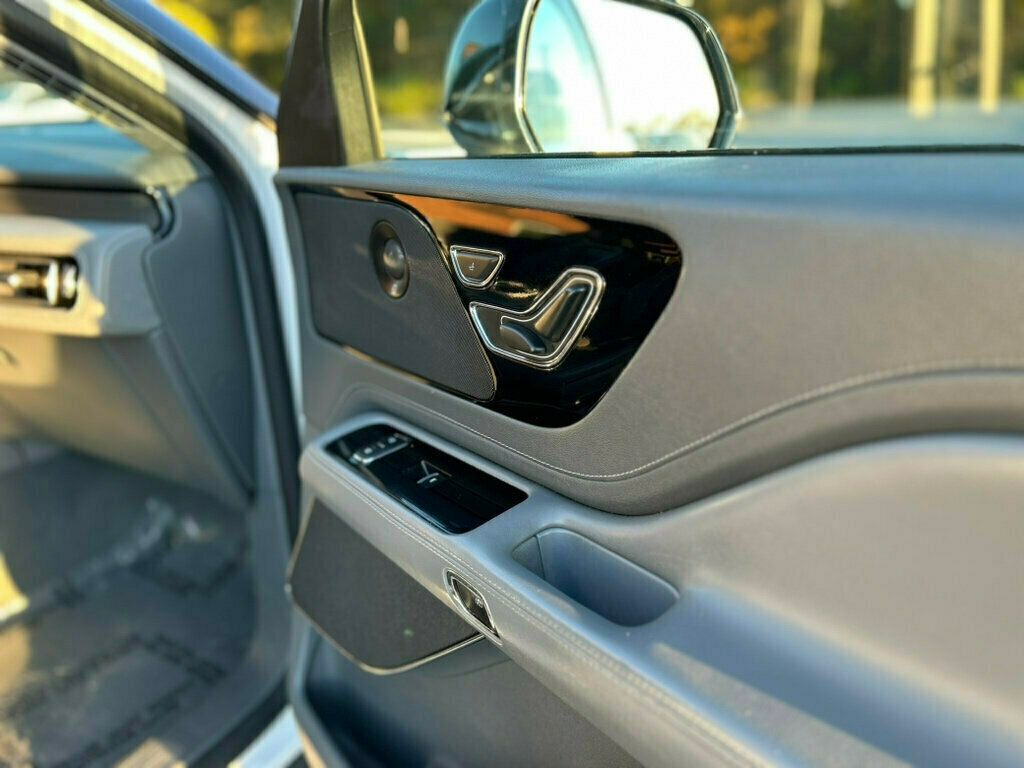 2020 Lincoln Aviator Reserve Image 31 of 34