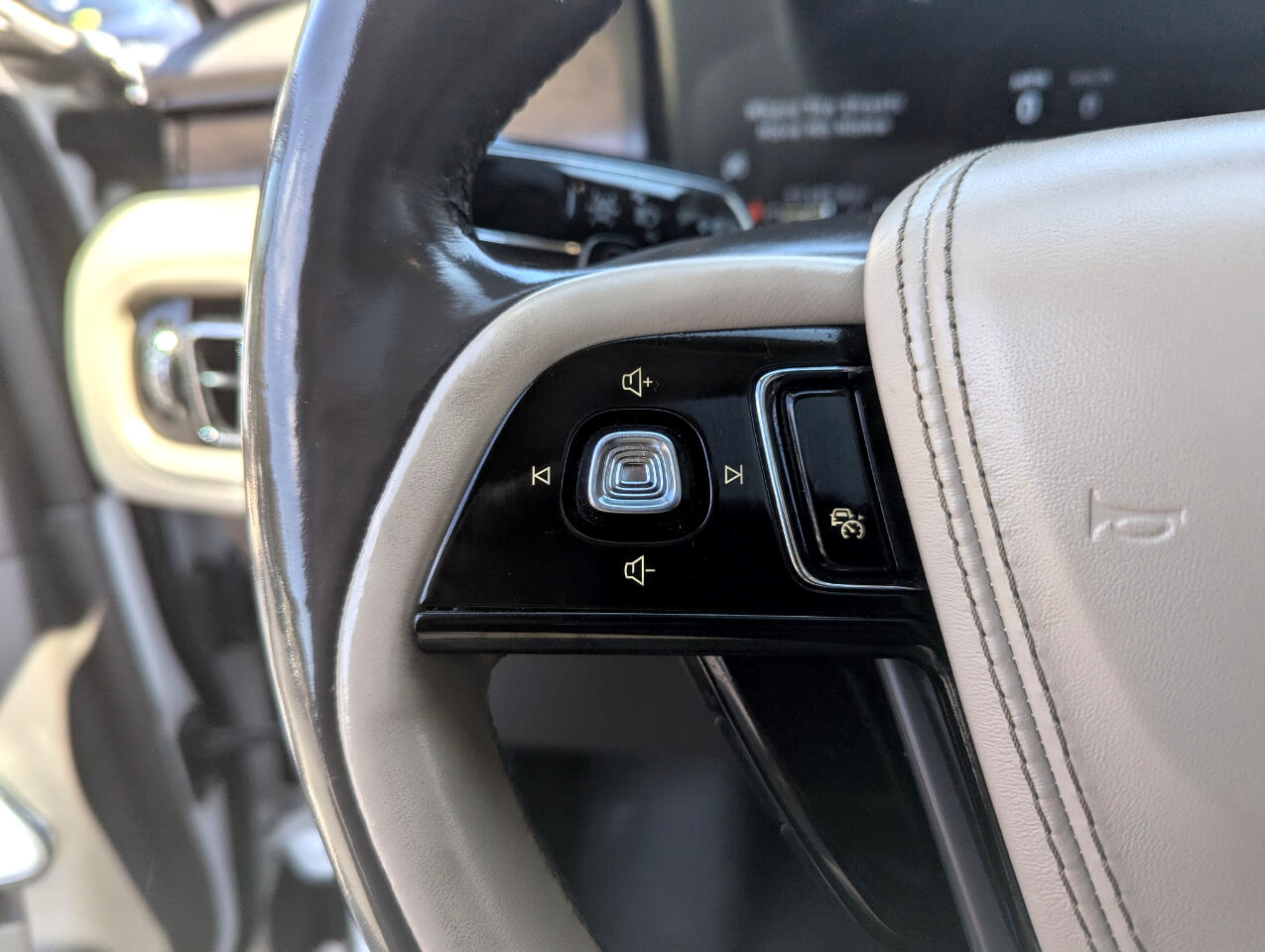 2020 Lincoln Aviator Reserve Image 58 of 66