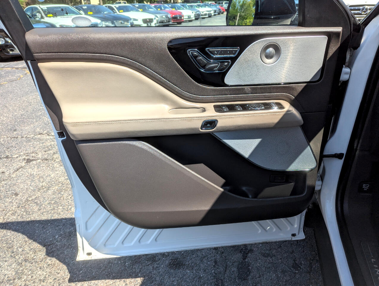 2020 Lincoln Aviator Reserve Image 42 of 66