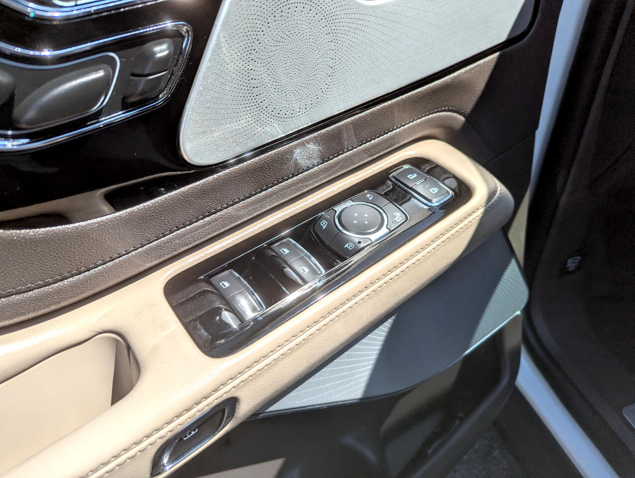 2020 Lincoln Aviator Reserve Image 65 of 66