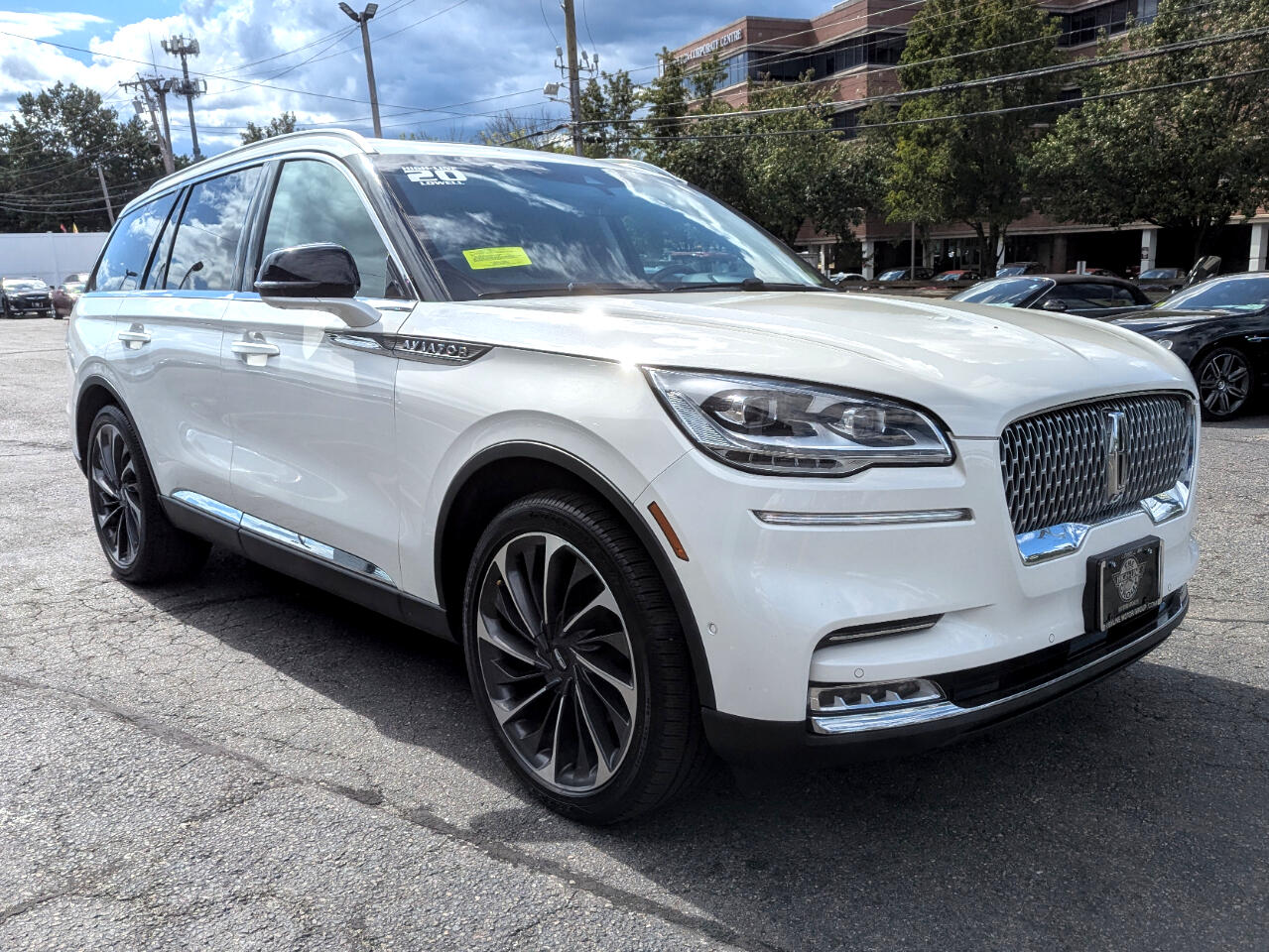 2020 Lincoln Aviator Reserve Image 4 of 66