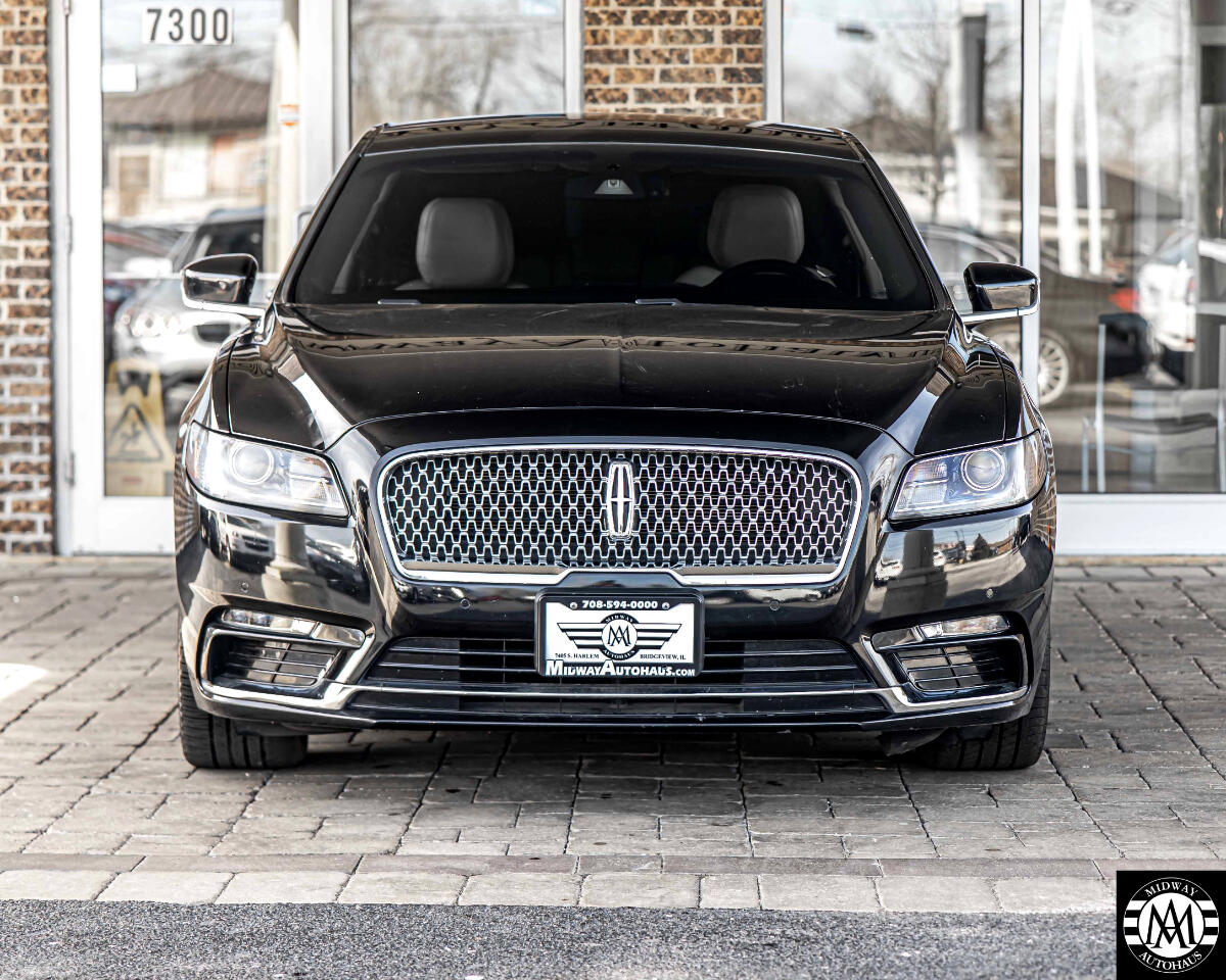 Vehicle image 2 of 39