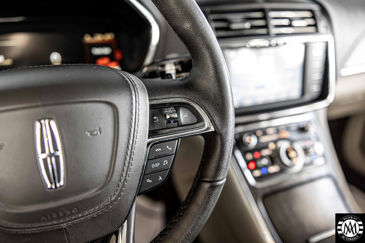 Vehicle image 24 of 39