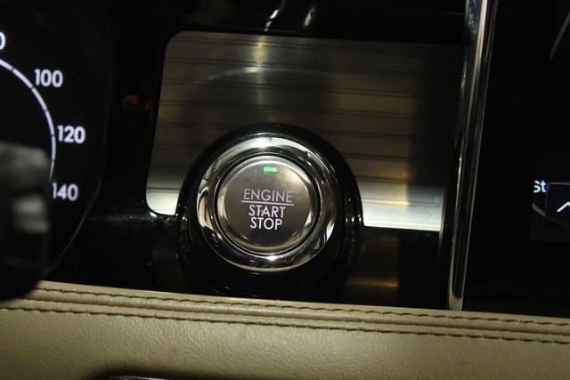 Vehicle image 14 of 26