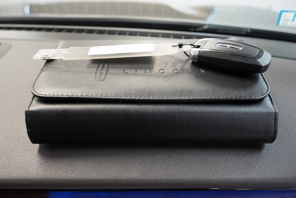 2020 Lincoln Corsair Reserve Image 38 of 39