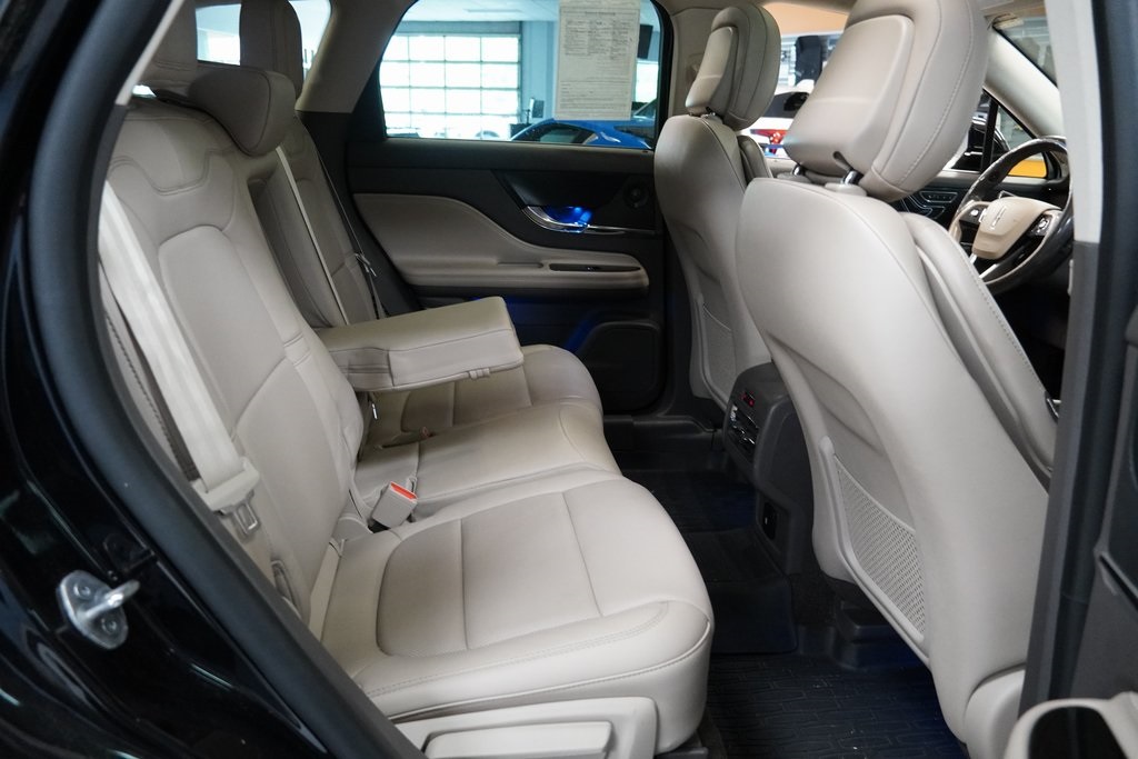 2020 Lincoln Corsair Reserve Image 12 of 39