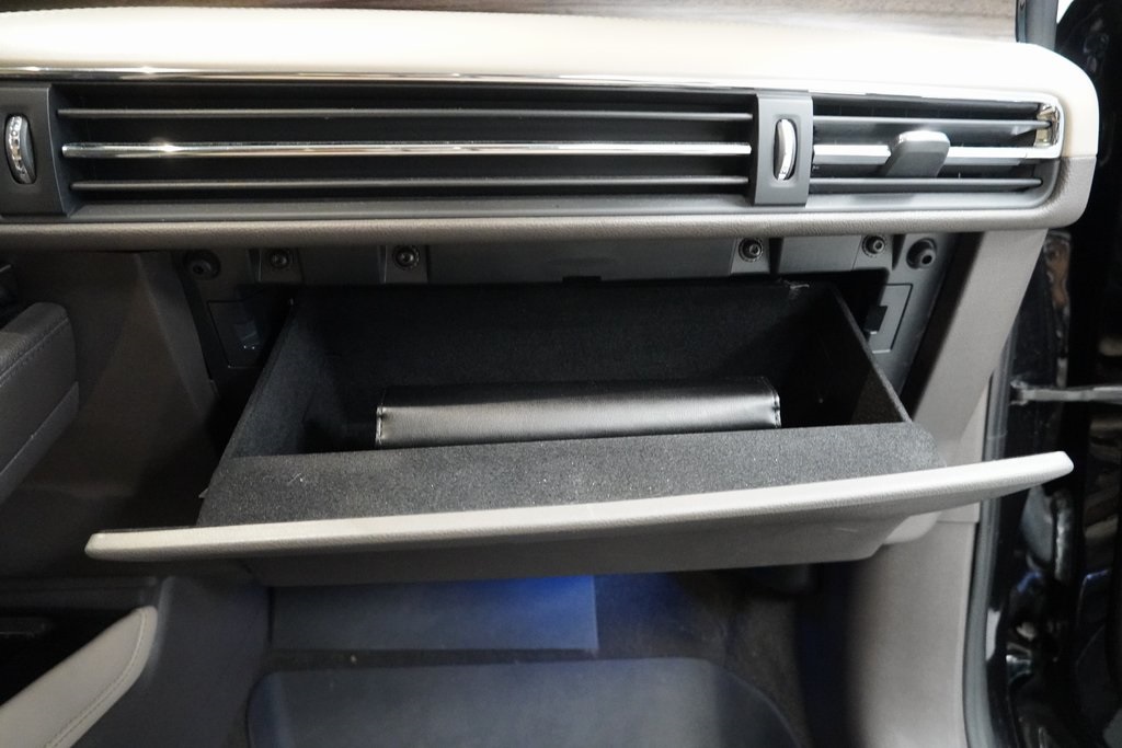 2020 Lincoln Corsair Reserve Image 34 of 39