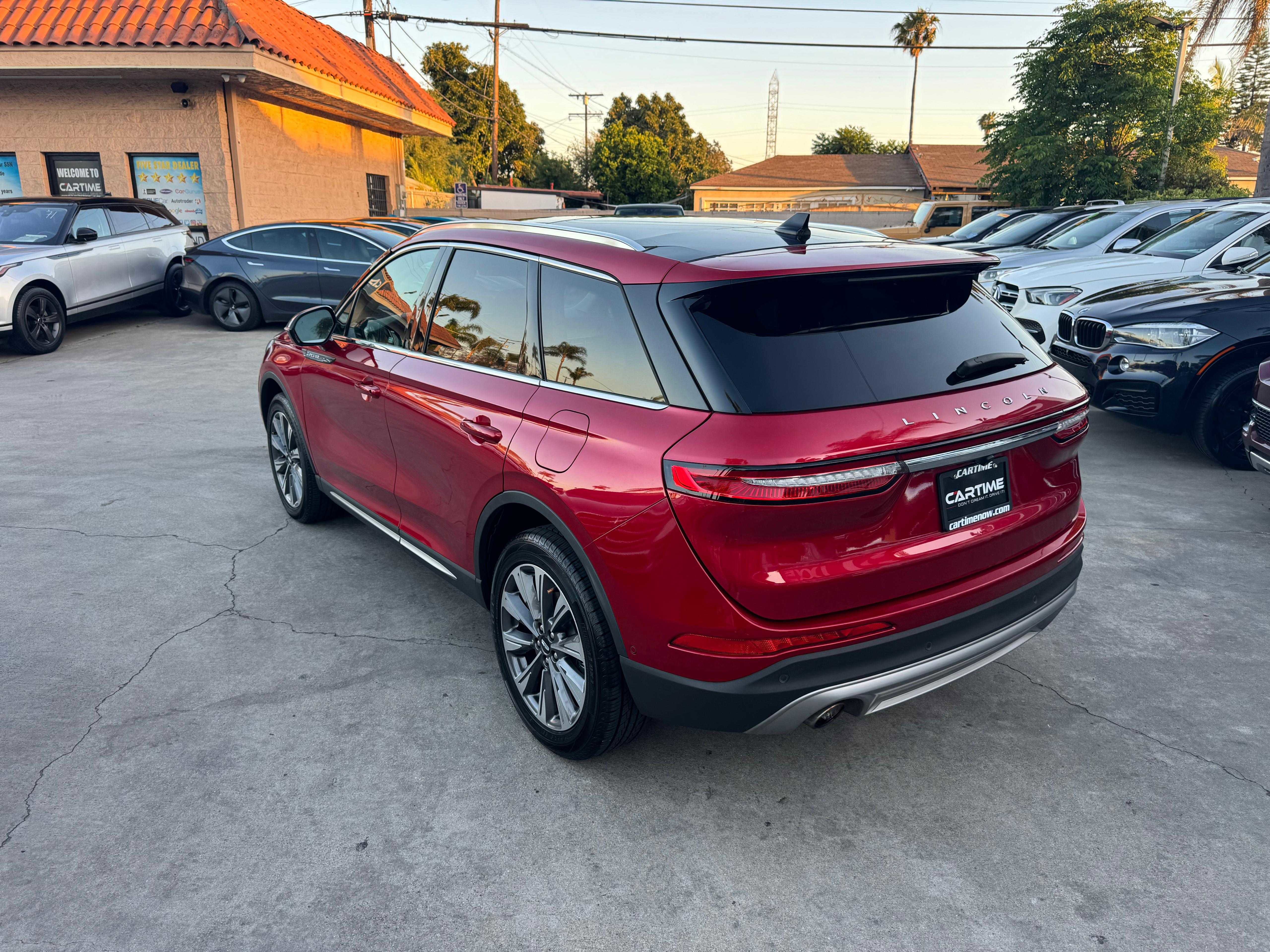 Vehicle image 14 of 80