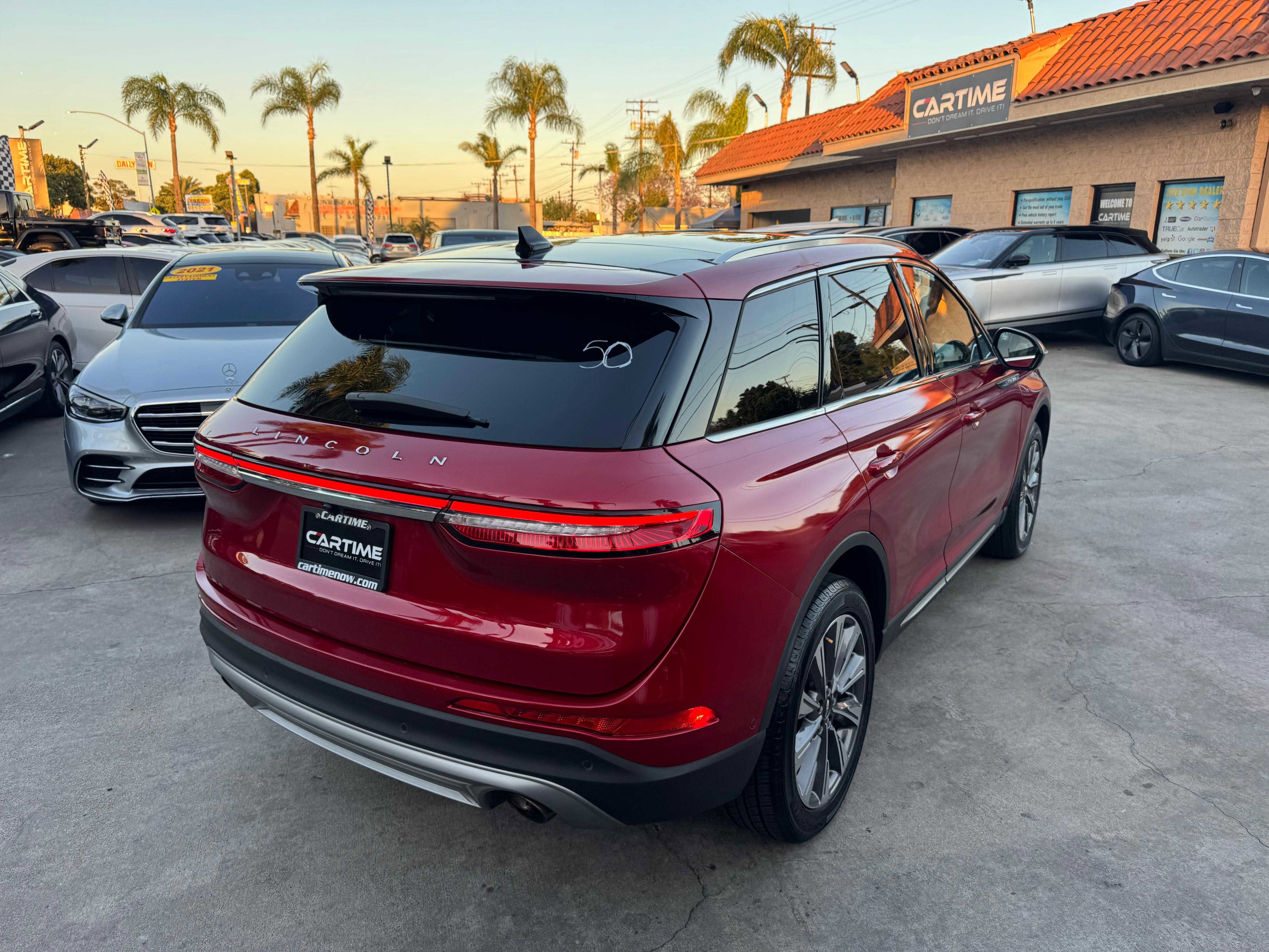 Vehicle image 10 of 80