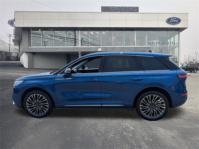 Vehicle image 6 of 28