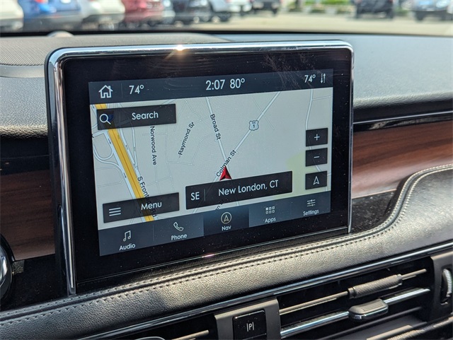 Vehicle image 16 of 28