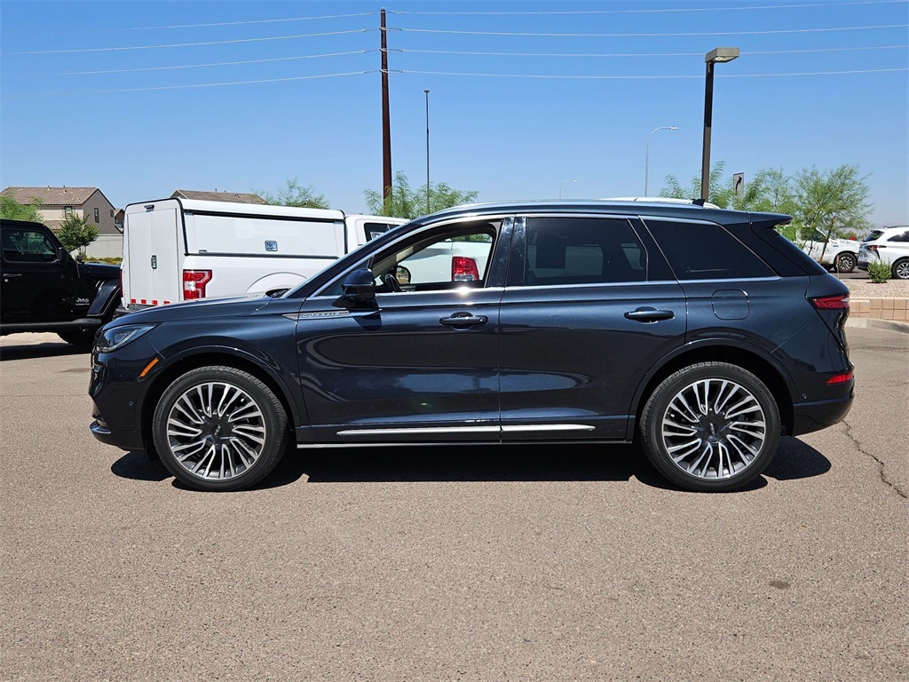Vehicle image 9 of 30