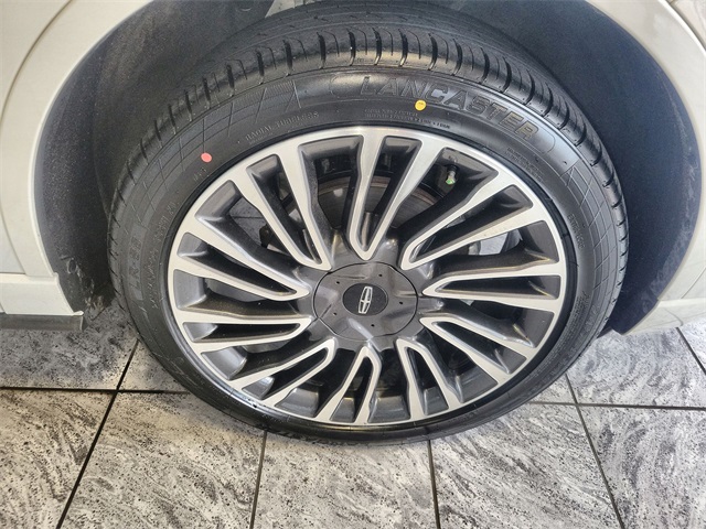 2020 Lincoln Corsair Reserve Image 10 of 26